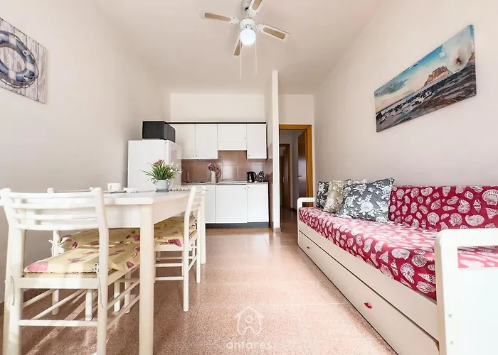 Residenza Nova, A Pochi Passi Dal Centro * Villasimius